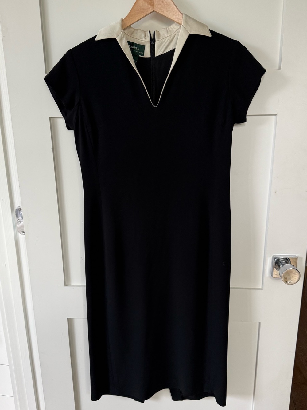 Lauren Ralph Lauren Black Column Dress Cream Collar Dress Vintage sz 4